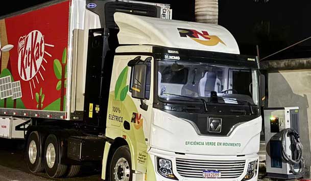 【重卡电动先锋】赢咖娱乐300-400kW重卡充电桩：亮点与应用典范(图3)